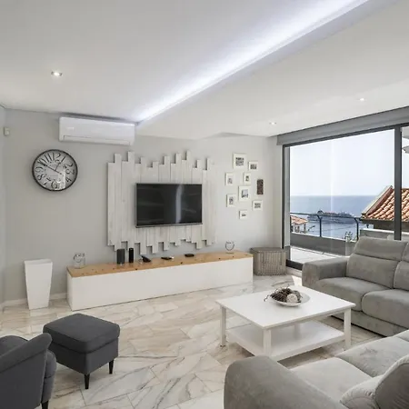 Old Town By 别墅 丰沙尔