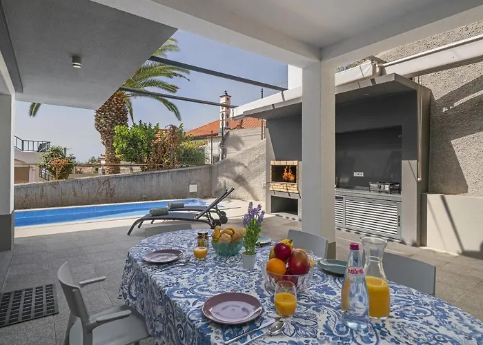 Villa Old Town By